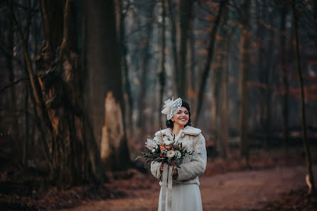 Fotógrafo de casamento Serhat Serkan Güzelsoy (serhat). Foto de 31 de maio 2022