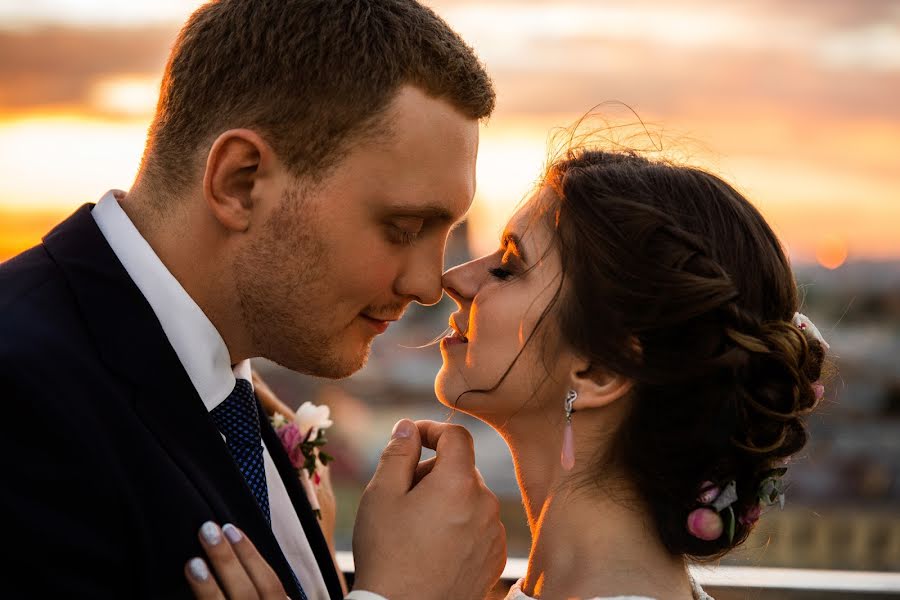 Fotografo di matrimoni Andrey Zhulay (juice). Foto del 25 ottobre 2017