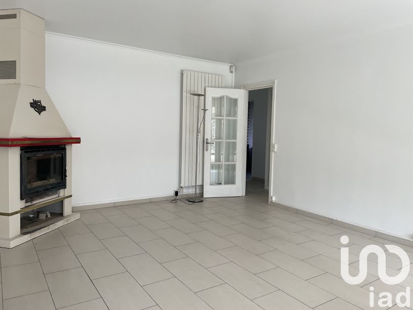 Vente appartement 5 pièces 97 m² à Villiers-le-Bel (95400), 259 000 €