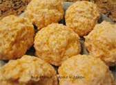 Cheesy Herb Biscuits_image