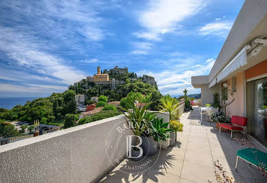 Apartment with terrace 12