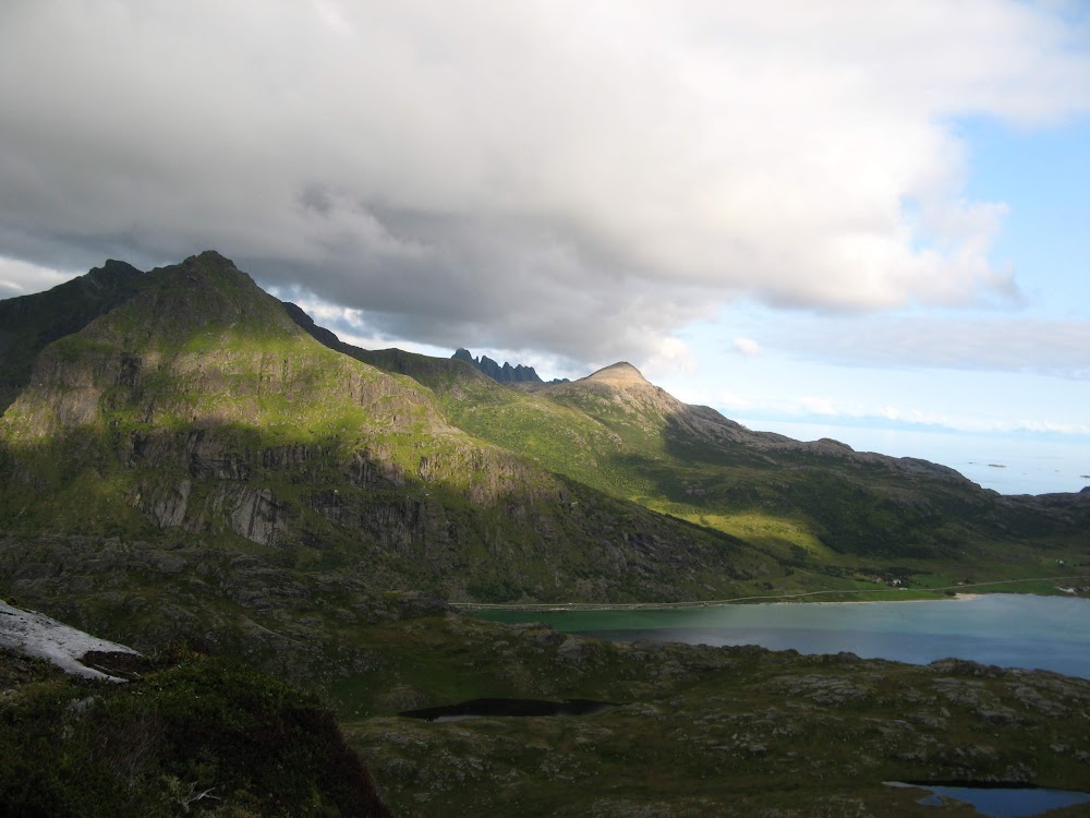 Каникулы троллей на островах Senja, Vesteralen и Lofoten в августе 2018