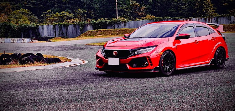 シビックタイプRのシビック・瀬戸内海サーキット・シバタイヤ・サーキット初転がしに関するカスタム事例の投稿画像1枚目