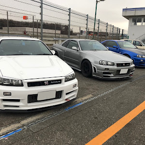 スカイライン GT-R R34