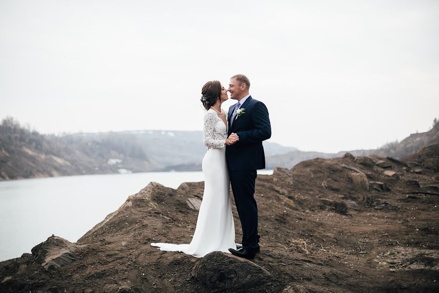 Fotógrafo de casamento Tatyana Karimova (katari). Foto de 10 de maio 2017