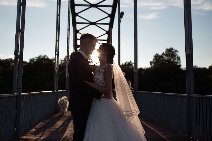 Fotógrafo de casamento Marina Demchenko (demchenko). Foto de 17 de novembro 2021