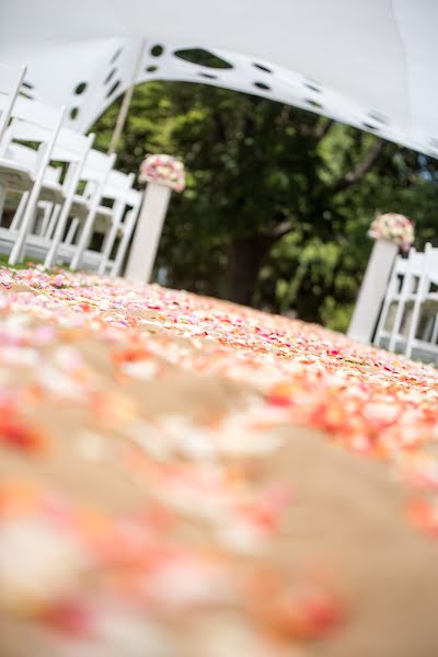 Fotógrafo de bodas Joshua Kumunda (wanyasha01). Foto del 20 de marzo 2019