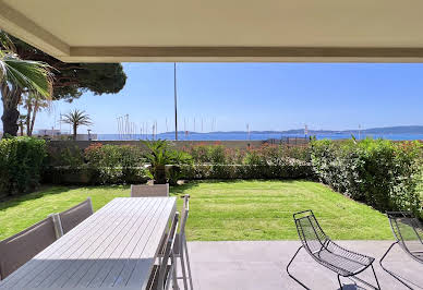 Apartment with terrace and pool 14