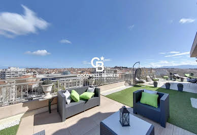 Apartment with terrace 4