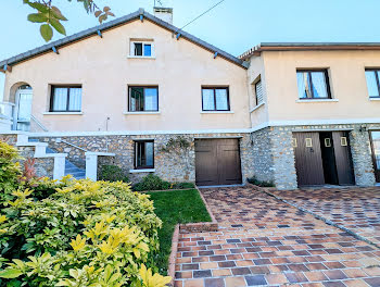 maison à Les Essarts-le-Roi (78)