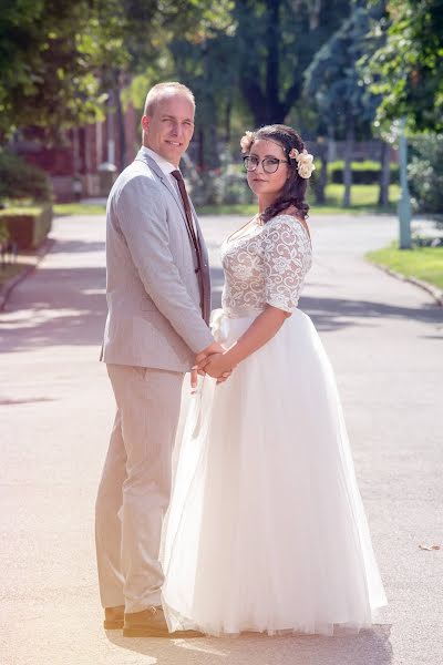 Fotografo di matrimoni Dávid Barabás (bdstudio). Foto del 3 marzo 2019