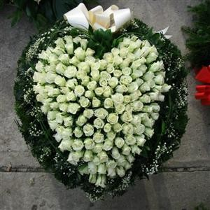 BELO SRCE - Srce od 100 belih ruža