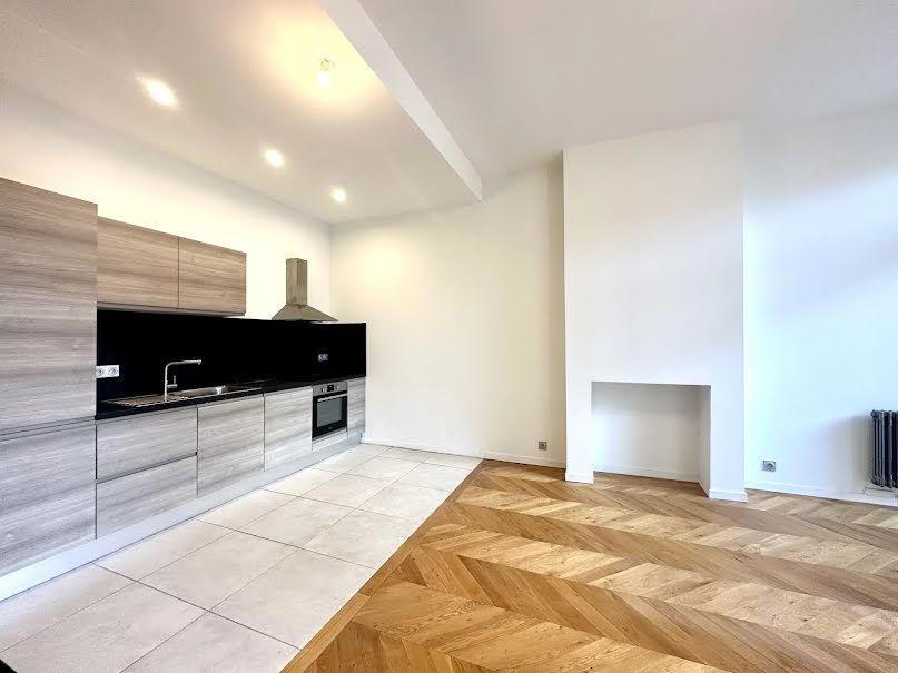 Vente appartement 3 pièces 70.19 m² à Bordeaux (33000), 499 000 €