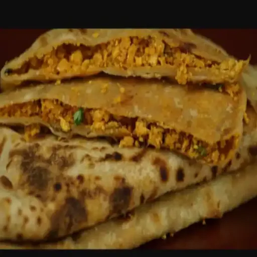 Chicken Keema Paratha+ Chicken Gravy