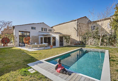 House with pool and garden 2