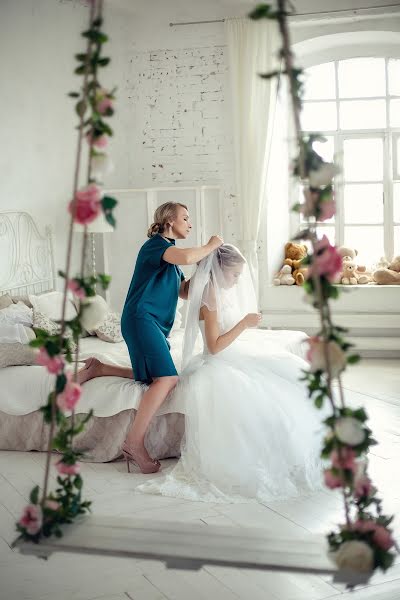 Fotografo di matrimoni Elena Lipatnikova (smolic). Foto del 12 agosto 2016