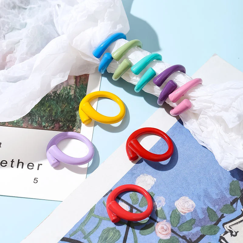 Personalisierter Fashion Macaron Farb-Ring. Dein individuelles Mode-Accessoire für stilvolle Farbkombinationen. Erstelle deine eigene Farbwelt.
