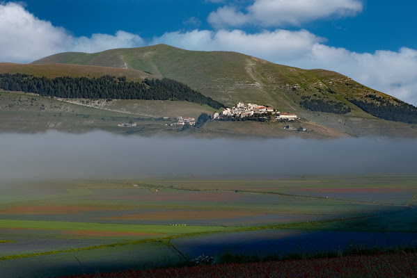 Castelluccio e la piana di tonino_de_rubeis