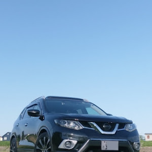 エクストレイル NT32