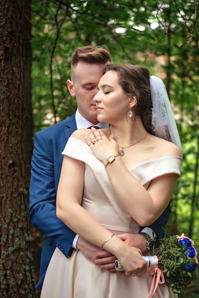 Wedding photographer Elena Bolyukh (elenbo29). Photo of 3 April 2019