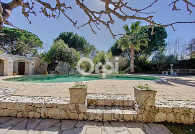 House with pool and terrace 5