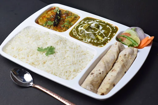 Palak Paneer Meal Box [5 In 1]