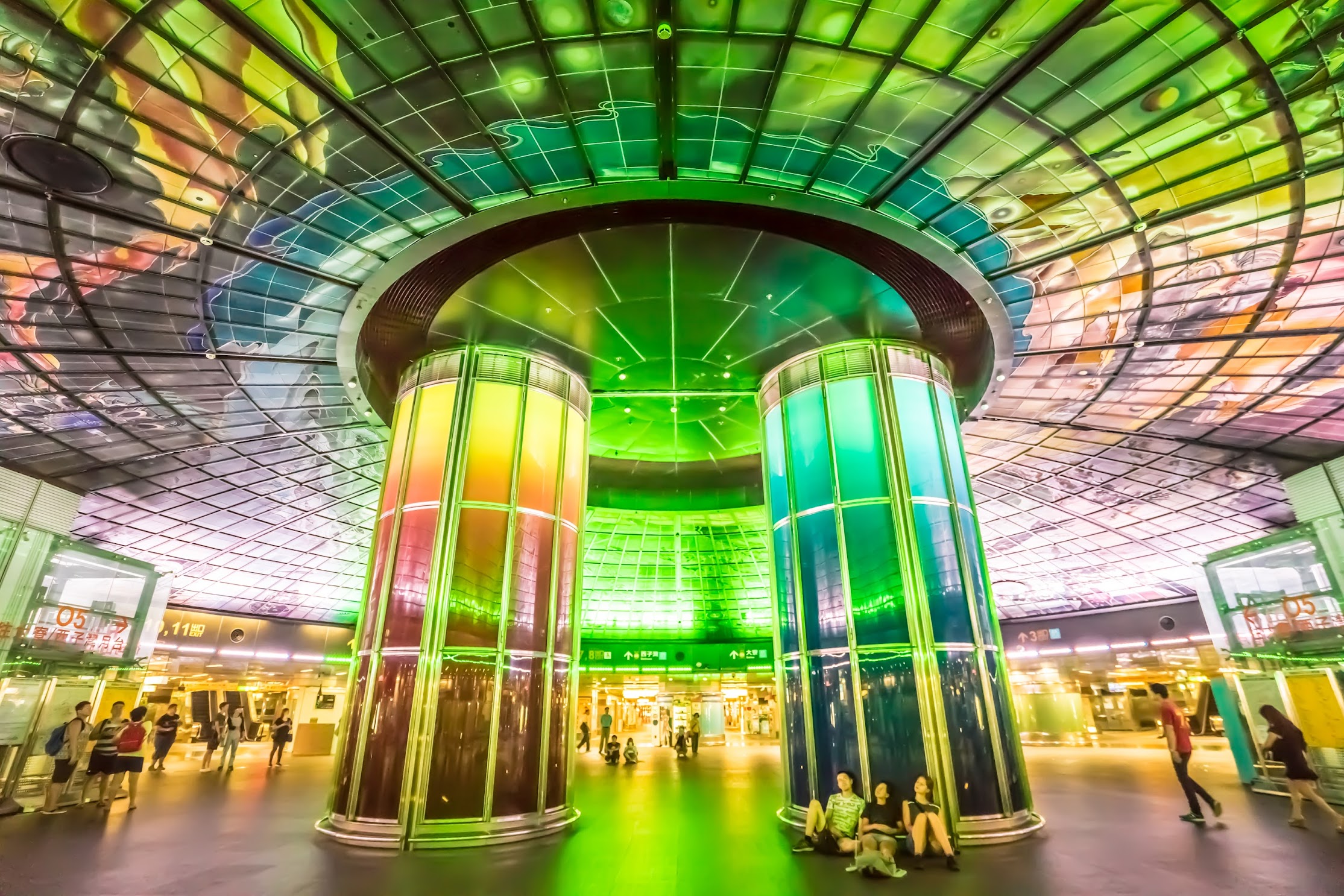 Kaohsiung Formosa Boulevard Station Dome of Light2