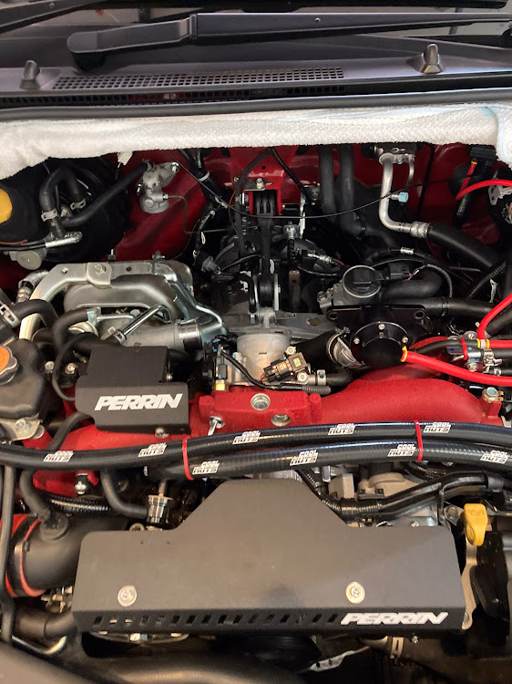 WRX STIのピッチングストッパー・何じゃらかホース交換・PERRIN・STI・腰が…に関するカスタム事例の投稿画像2枚目