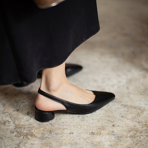Title 7, Womens Chunky Heel Pointed Toe Shallow Sandals...