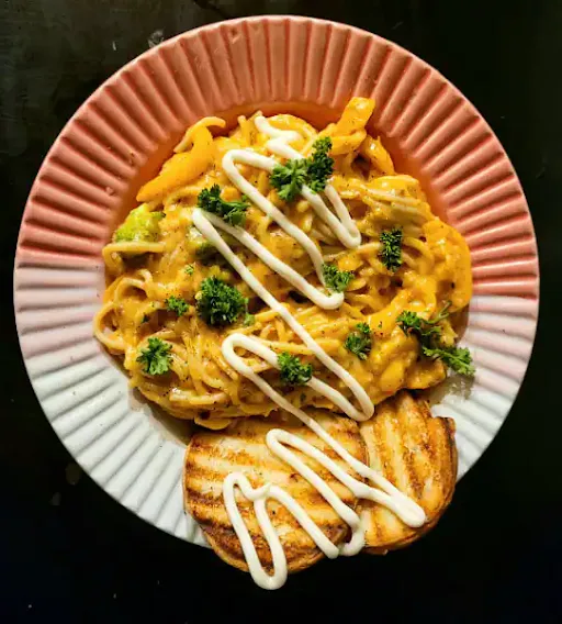Veg Punjabi Tadka Spaghetti
