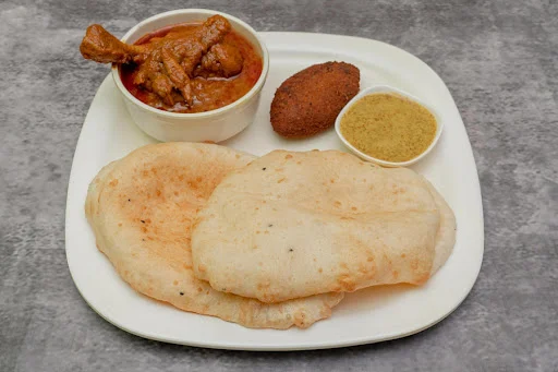 Naan Puri With Mutton Kosha And Fish Cutlet