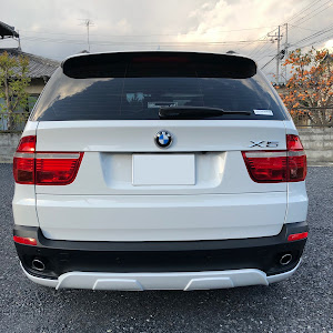 X5 E70