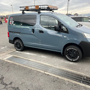 NV200バネット