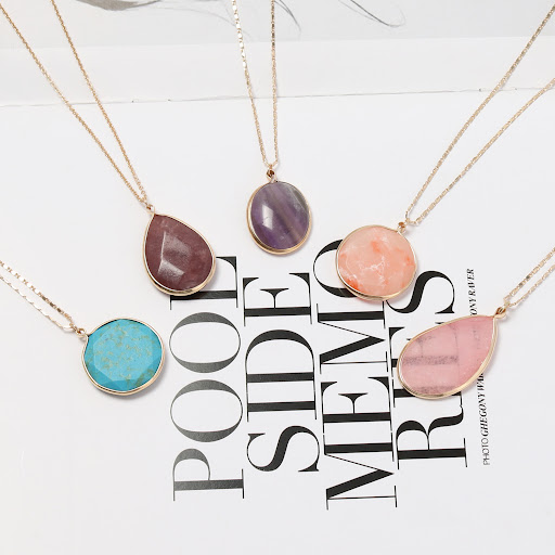 Title 4, Personalized stone short necklace