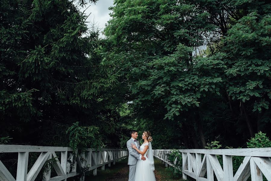 Wedding photographer Nikolay Emelyanov (emelianovphoto). Photo of 10 October 2019