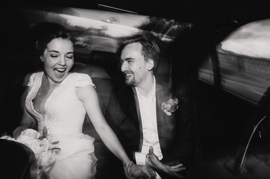 Nhiếp ảnh gia ảnh cưới Vladimir Zakharov (zakharovladimir). Ảnh của 17 tháng 7 2017