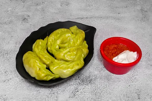 Steamed Veg Classic Momos [6 Pieces]
