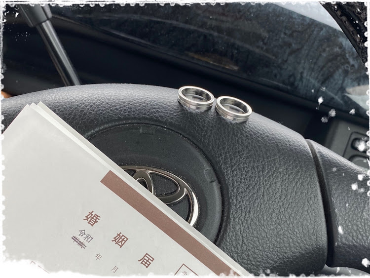 bBの入籍しました・bB×LEXUS・夫婦コラボ・よろしくお願いしますm(_ _)m・MT参加に関するカスタム事例の投稿画像2枚目