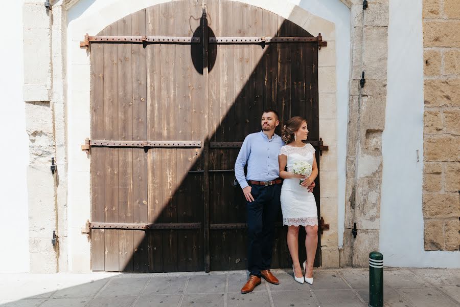 Fotografo di matrimoni Arina Kosicyna (ukushu). Foto del 22 marzo 2018