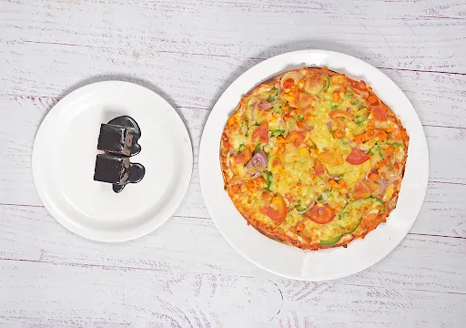 Peppy Paneer Pizza With Dessert Combo