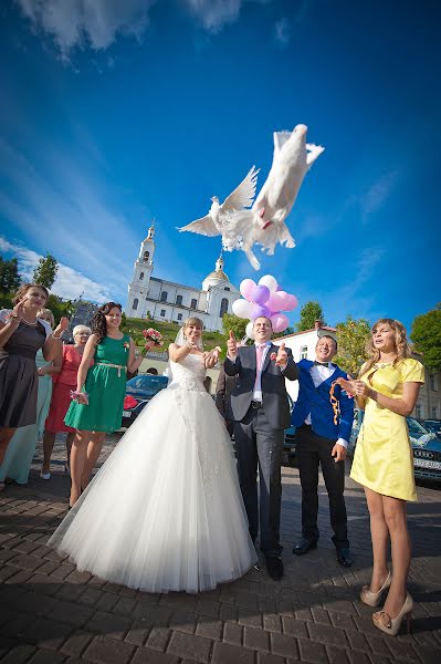 結婚式の写真家Sergey Zakrevskiy (photografer300)。2015 8月6日の写真