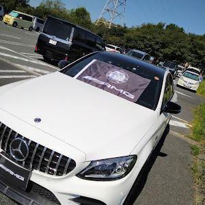 Cクラス セダン W205