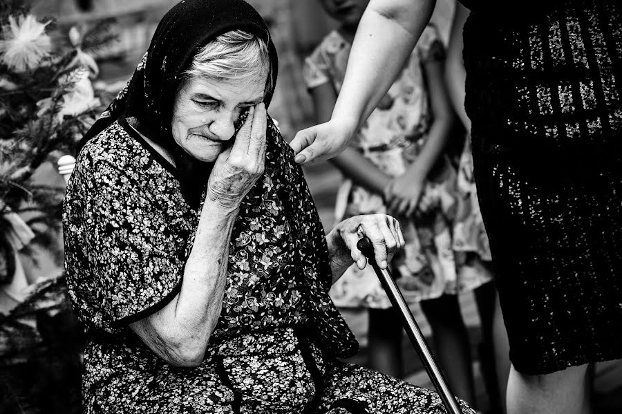 Fotógrafo de casamento Marius Stoian (stoian). Foto de 3 de dezembro 2022