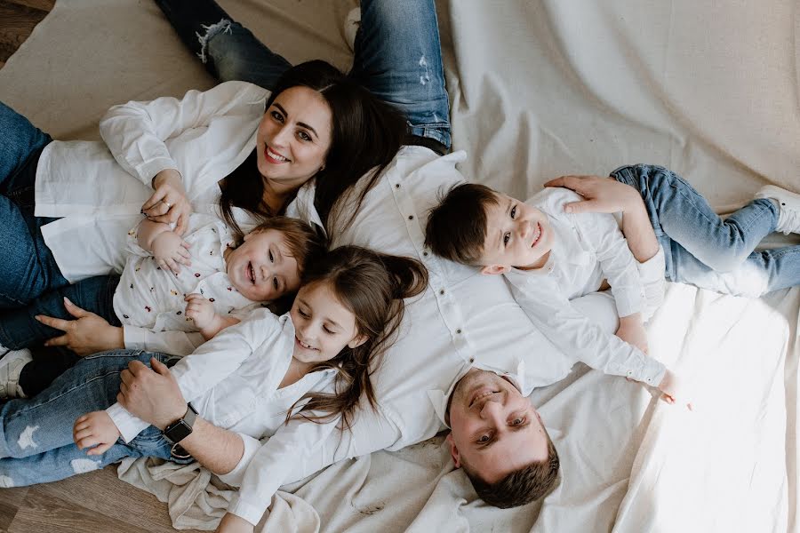 Fotografo di matrimoni Oleksandra Steblіy (sashasteblii). Foto del 12 aprile 2020