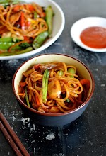 Vegetable Lo Mein was pinched from <a href="http://thewoksoflife.com/2014/09/vegetable-lo-mein/" target="_blank">thewoksoflife.com.</a>