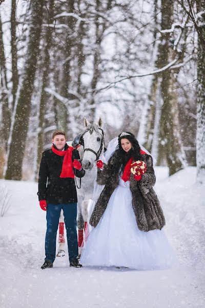 Свадебный фотограф Павел Смирнов (sadvillain). Фотография от 27 января 2017