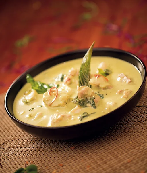 Chicken In Thai Green Curry (Ak)