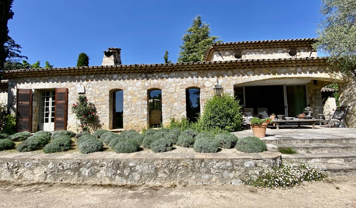 Propriété avec piscine Mougins