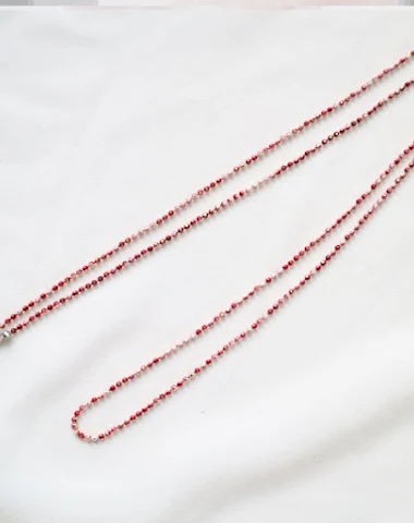 Chaîne de masque collier perles et - 0