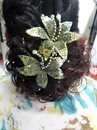 Glamour Beauty Parlour For Ladies Only photo 1